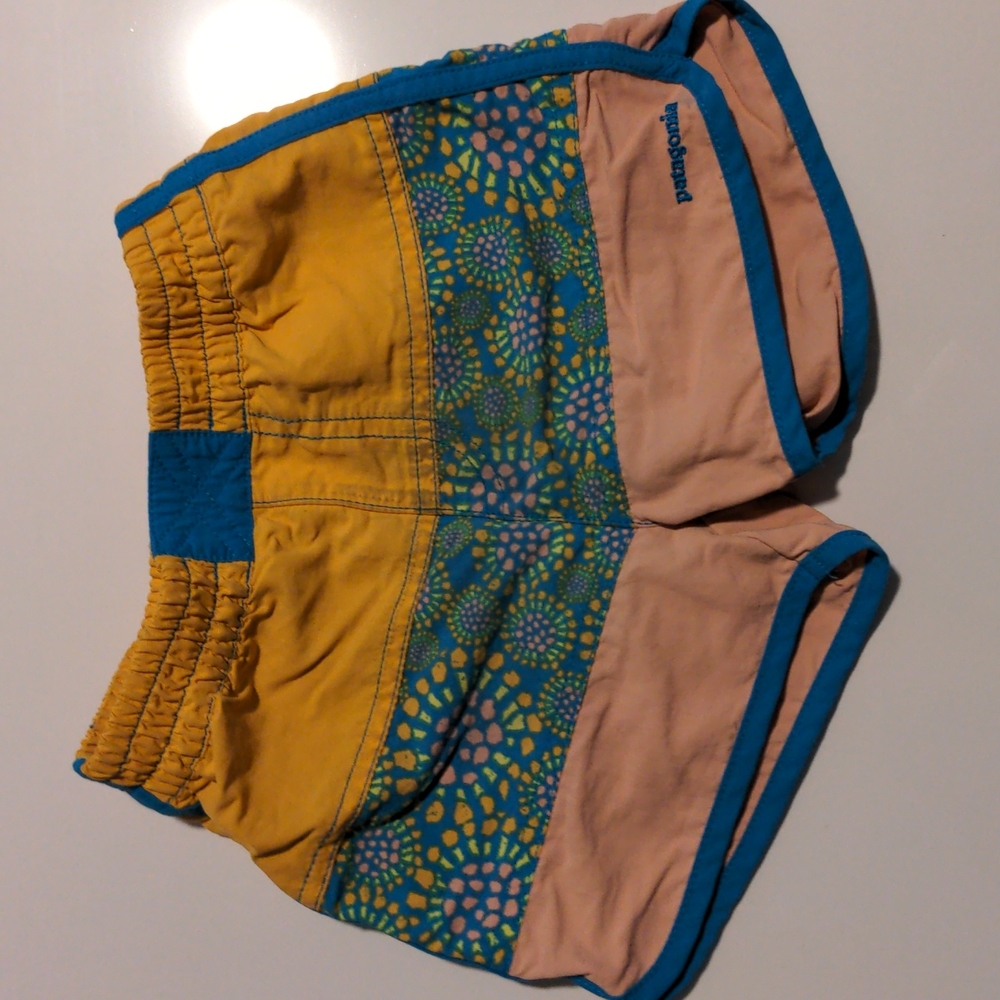 4T girls Patagonia shorts